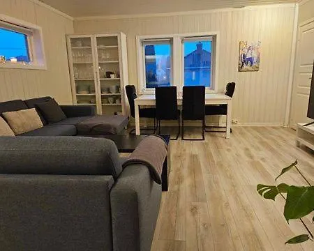 Leilighet 3 Bedroom In Laskenveien Sandefjord