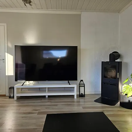 3 Bedroom In Laskenveien Leilighet *