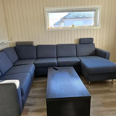 Διαμέρισμα 3 Bedroom In Laskenveien